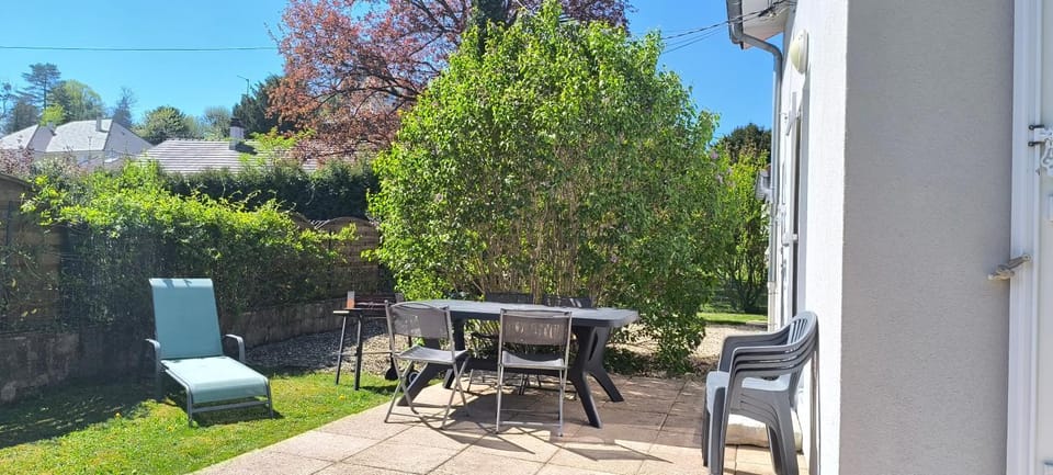 La tour de Plumont House in Dole