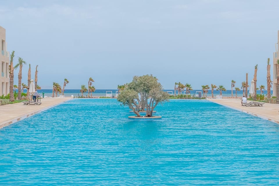Nearby landmark, Day, Natural landscape, Beach, Pool view, Sea view, Swimming pool