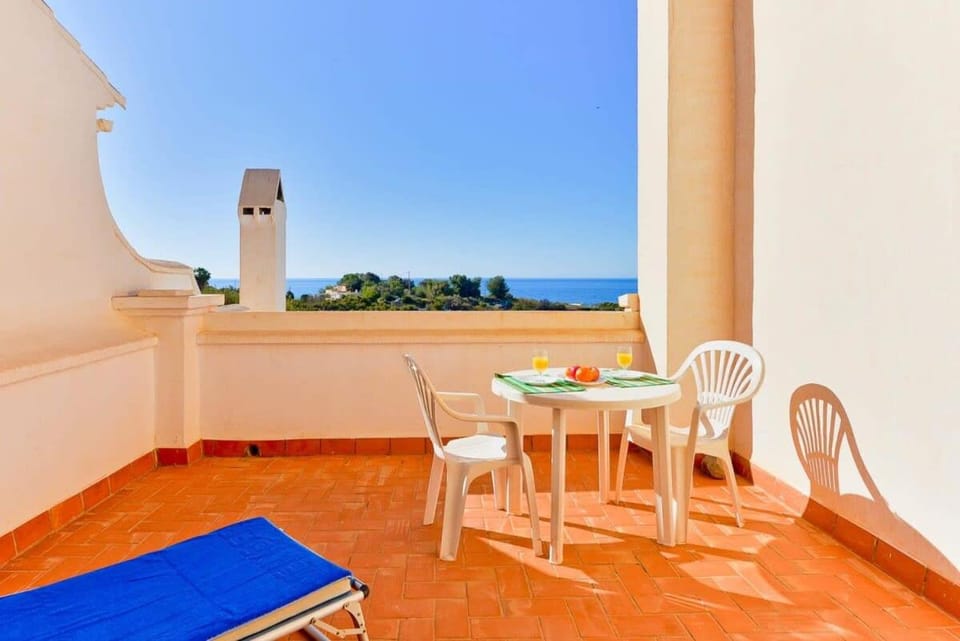 17C Las Palmas, Oasis Apartment in Nerja