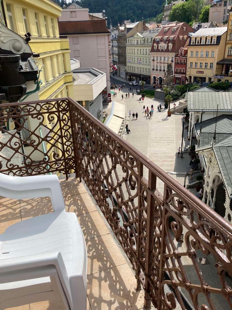 Balcony/Terrace, City view, Street view