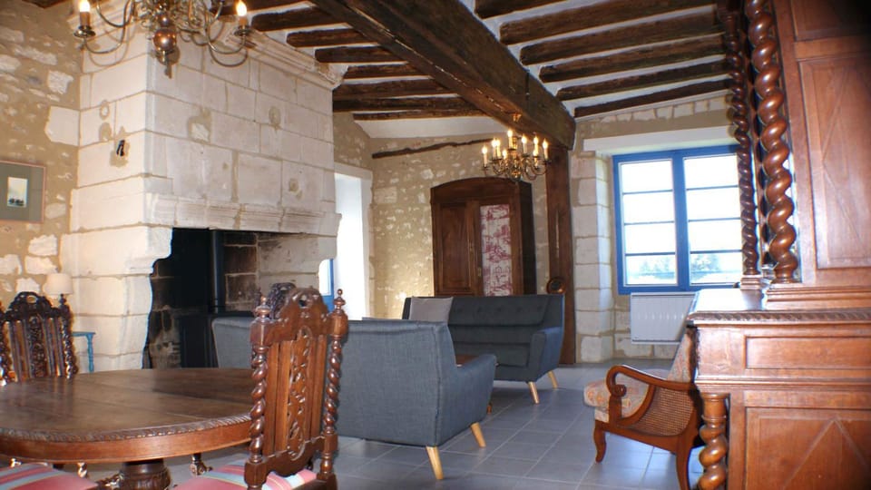 Living room, Seating area, flat iron