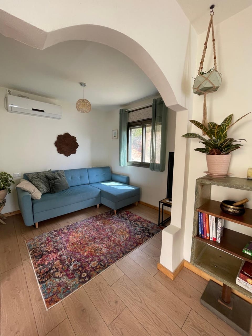 Connected Guest House Apartment in North District