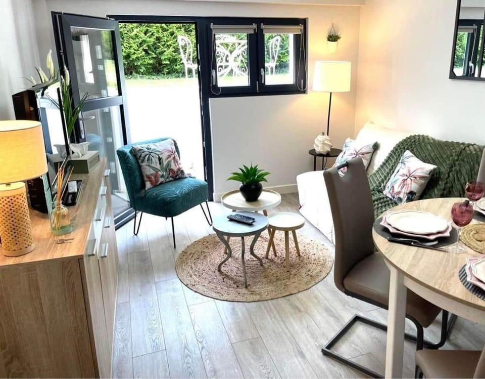 GITE L'Orée Deauvillaise 5 minutes DeauvilleTrouville Apartment in Normandy