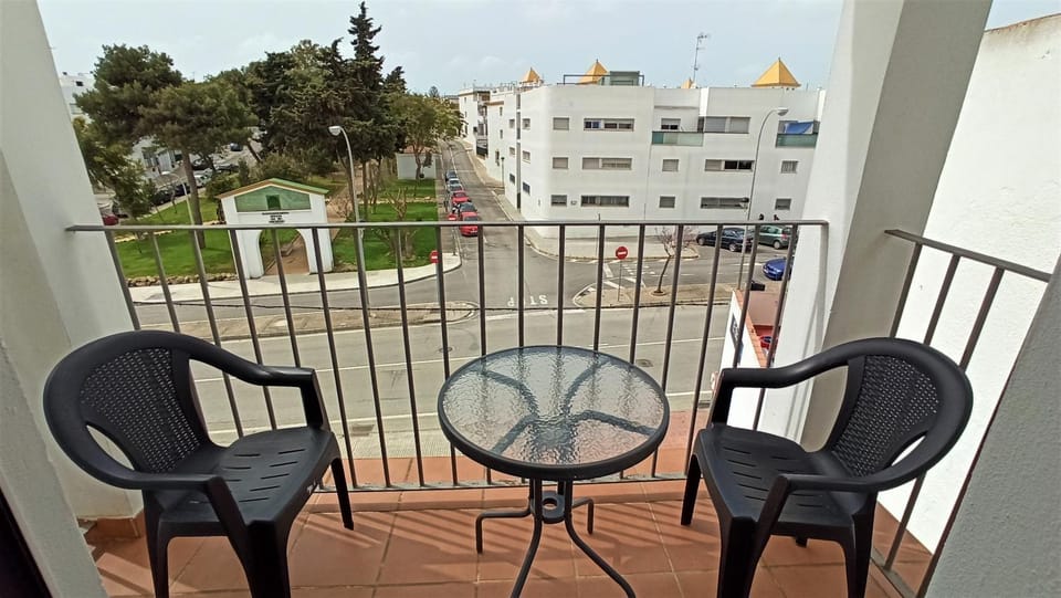 Balcony/Terrace, City view, Street view