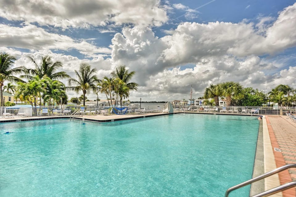 Oasis House at The Nettles Island Resort! House in Hutchinson Island