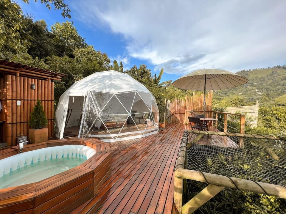 Day, Natural landscape, Hot Tub, Mountain view