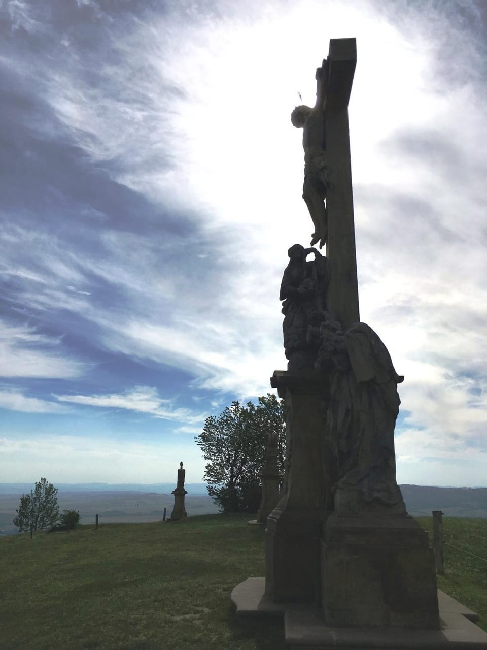 Nearby landmark, Natural landscape