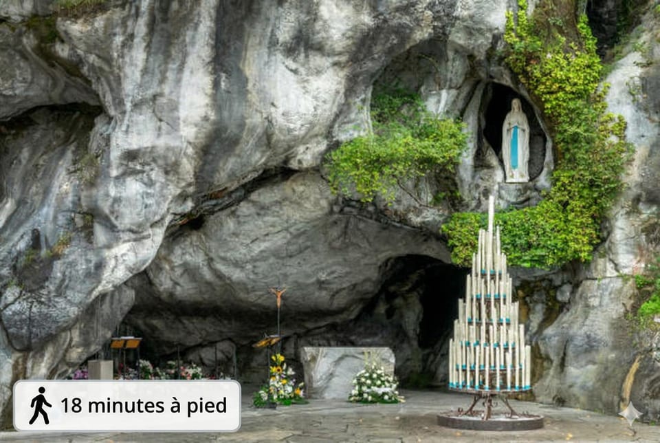 Nearby landmark