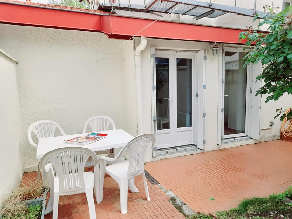 Appartement T2 à Arcachon près du centre et de la plage avec parking et terrasse - FR-1-319-465 Apartment in Arcachon
