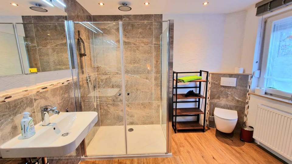 Shower, Toilet, Bathroom