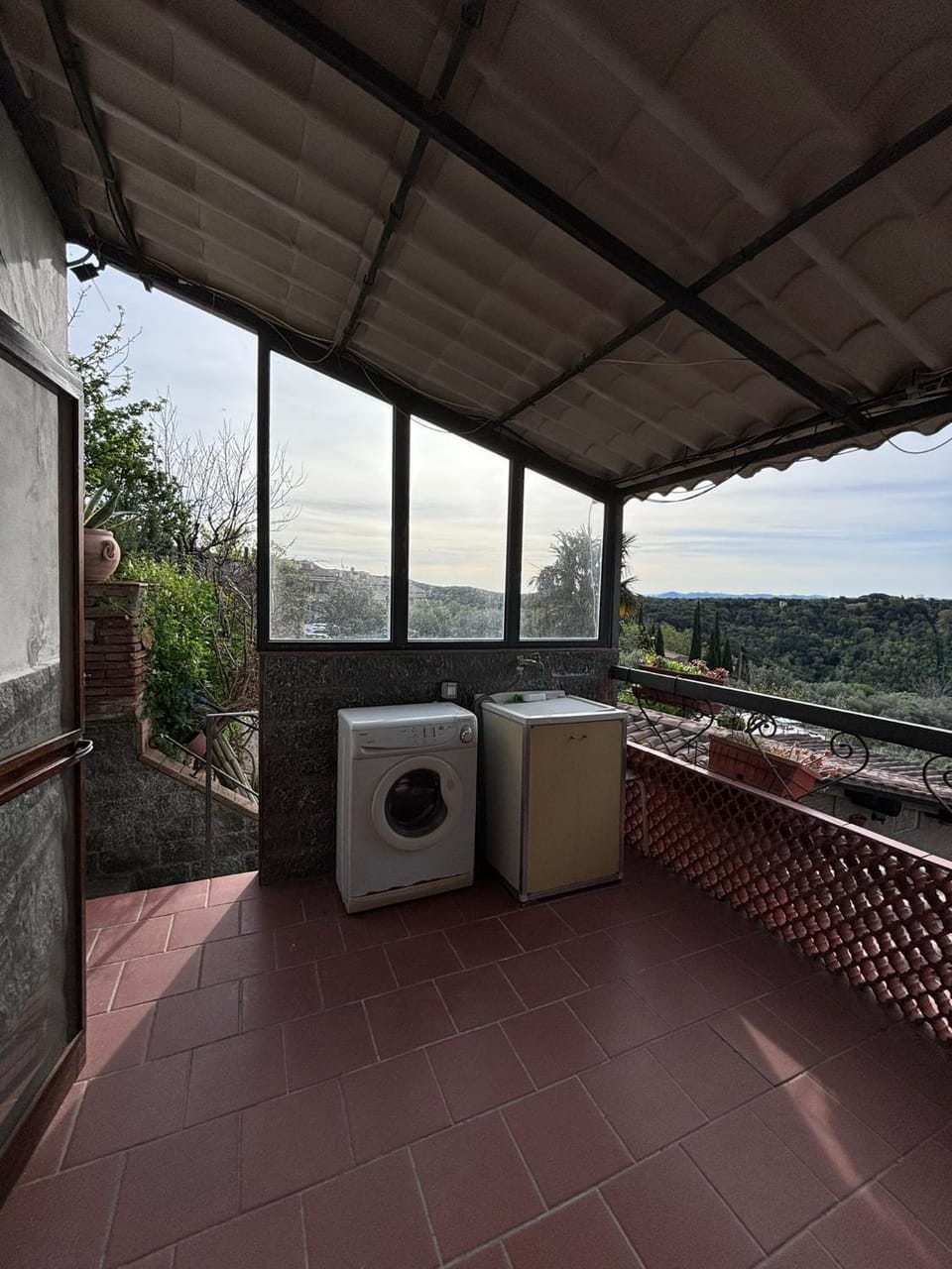 Balcony/Terrace, washing machine