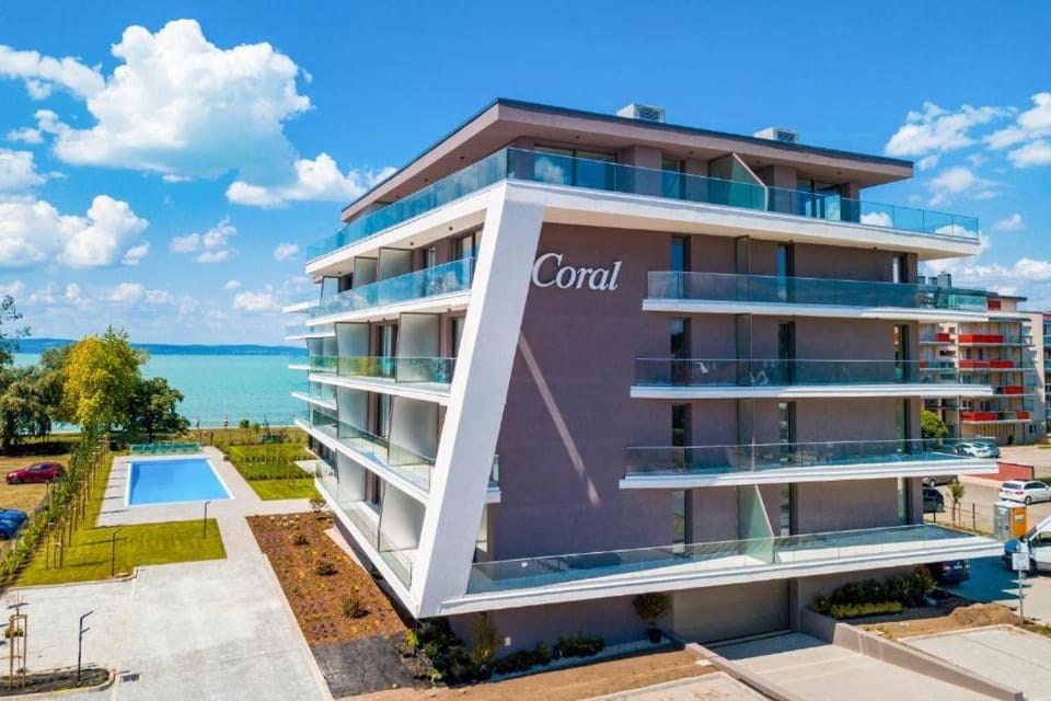 Coral Luxury Apartment Apartment in Siófok