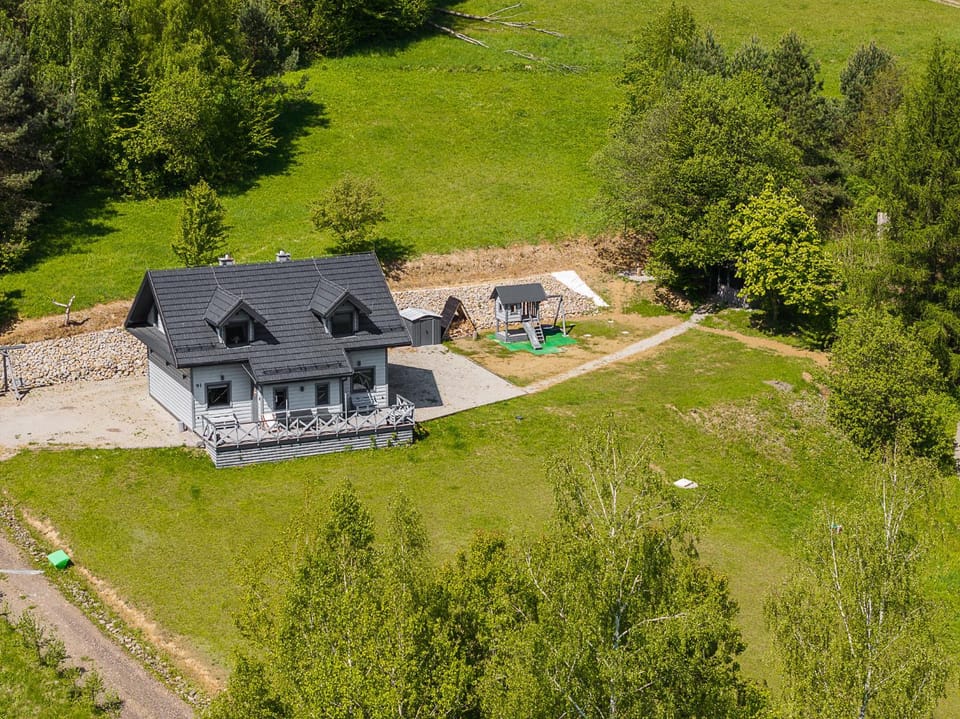 Property building, Spring, Natural landscape, Bird's eye view, Summer, Garden view