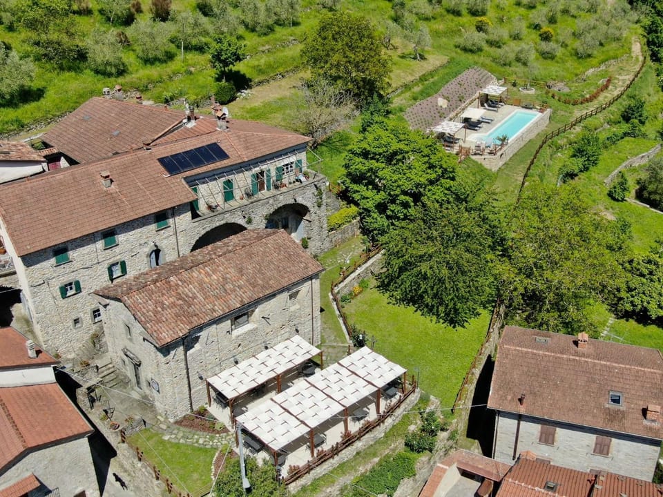 Property building, Restaurant/places to eat, Garden, Swimming pool