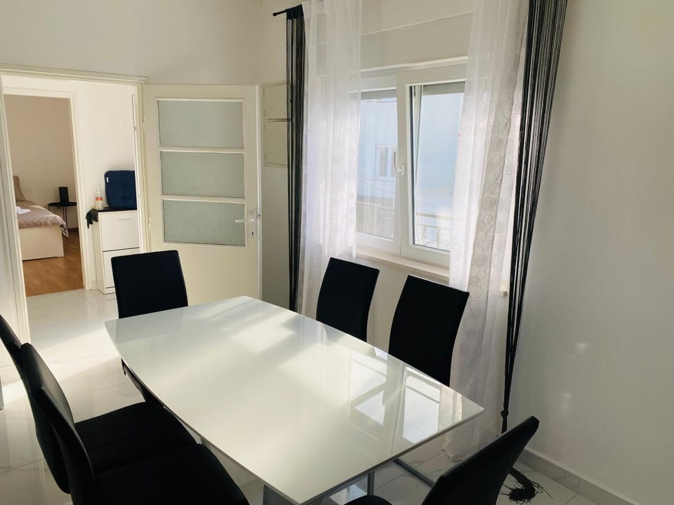 Davorka Apartment in Premantura