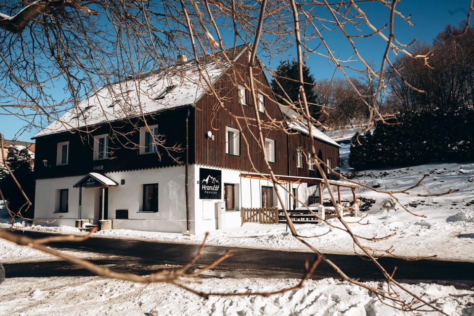Pension Hraničář Bed and Breakfast in Erzgebirgskreis