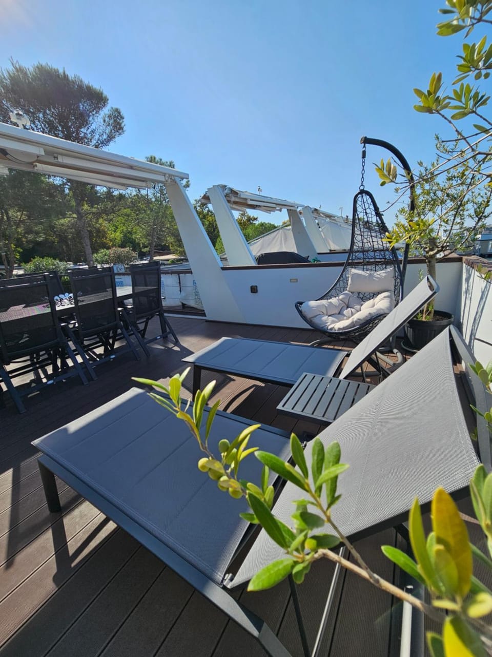 Patio, Day, Natural landscape, View (from property/room), Balcony/Terrace, sunbed