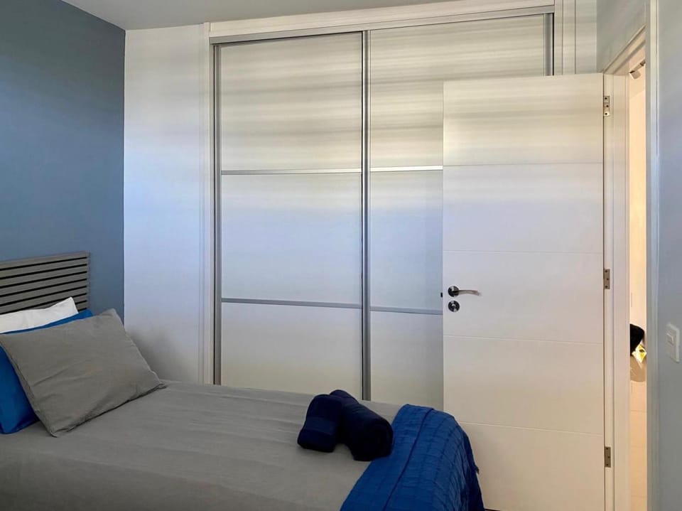 Bedroom, storage