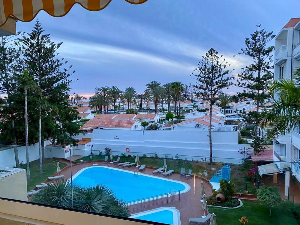 View (from property/room), Garden view, Pool view, Swimming pool