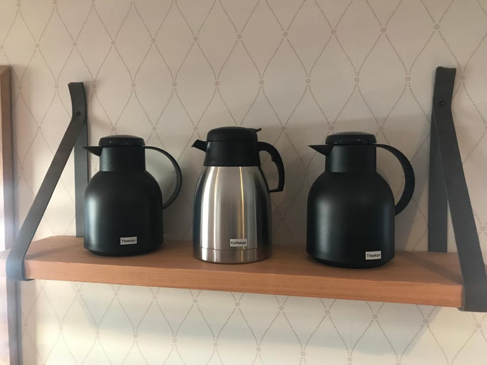 Coffee/tea facilities, Kitchen or kitchenette