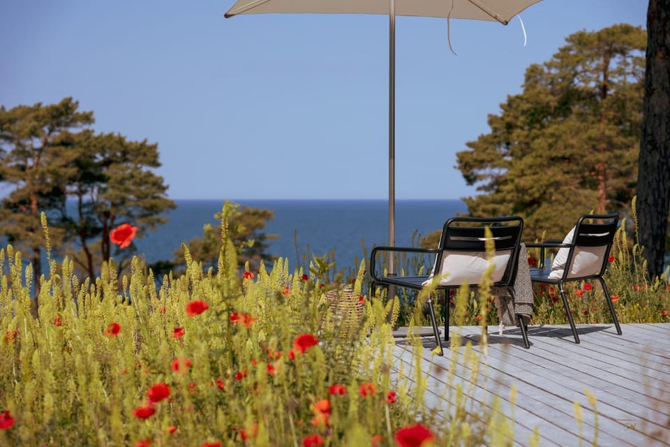 Day, Natural landscape, Garden, Sea view, sunbed
