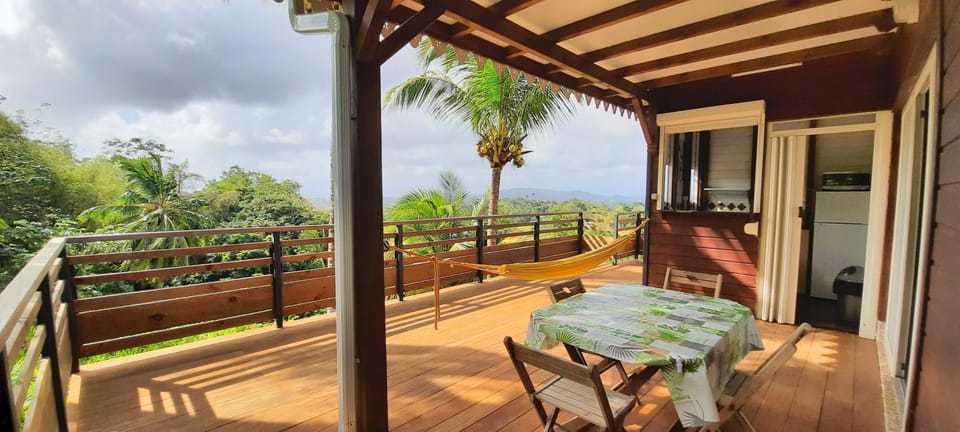Balcony/Terrace, Kitchen or kitchenette, Dining area