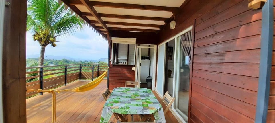Balcony/Terrace, Kitchen or kitchenette, Dining area