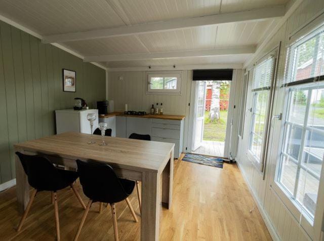 Neset Skydsstasjon Campground/ 
RV Resort in Viken, Norway