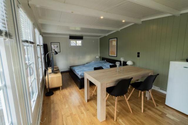 Neset Skydsstasjon Campground/ 
RV Resort in Viken, Norway
