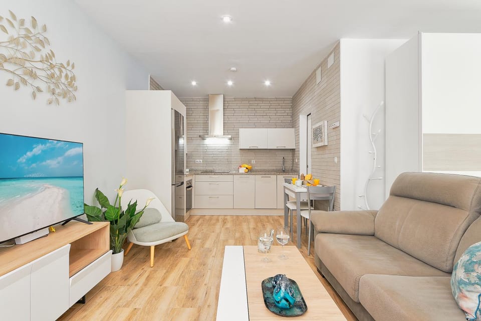 Kitchen or kitchenette, Living room, Photo of the whole room