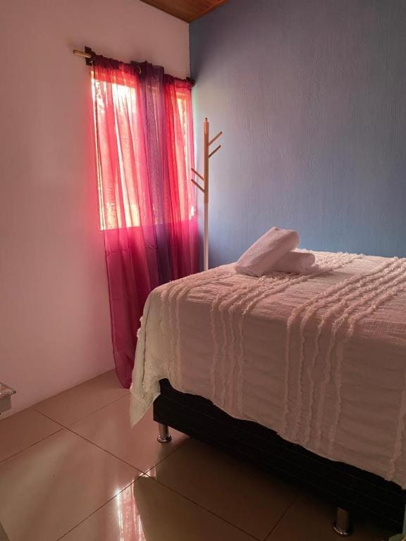 El Chirris B&B Hostel in Sololá Department