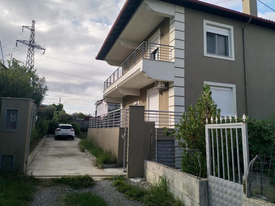 Luxury vila Villa in Tirana