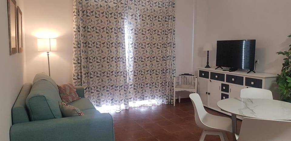 APARTAMENTO RIVAS, JUNTO a LA PLAYA TORRECILLA NERJA Apartment in Nerja
