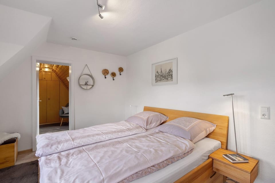 Property building, Living room, Bedroom
