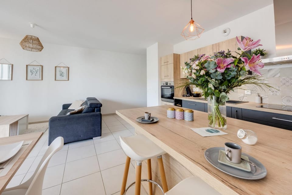 Au fil du Thiou - 2 bedrooms - Parking Apartment in Annecy