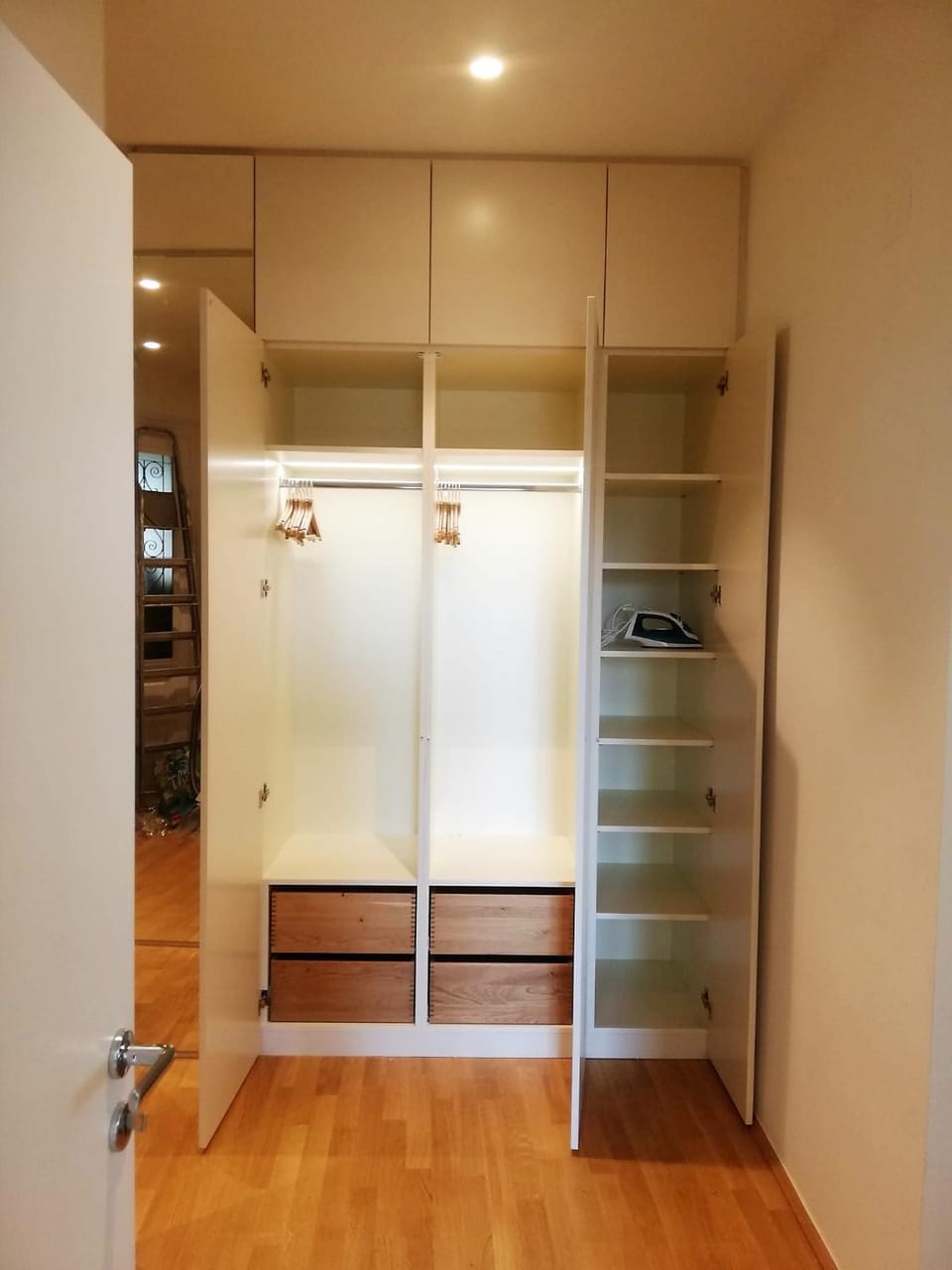 wardrobe