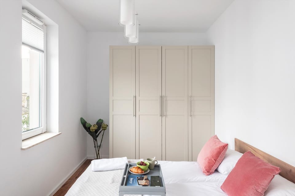 Bed, Bedroom, wardrobe