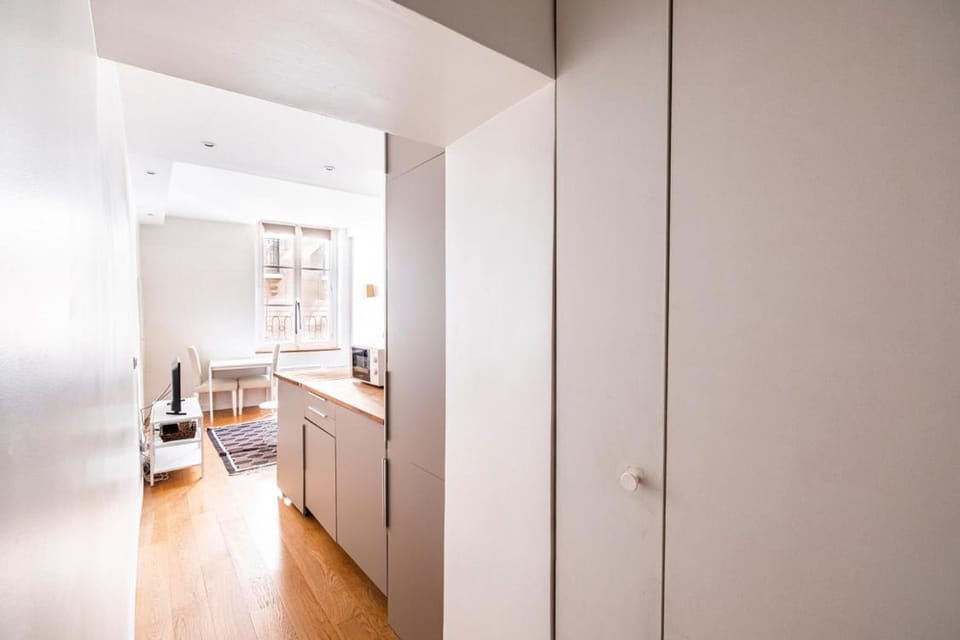 Ciseaux 3F - SAINT GERMAIN DES PRES - Bail Mobilité Apartment in Paris
