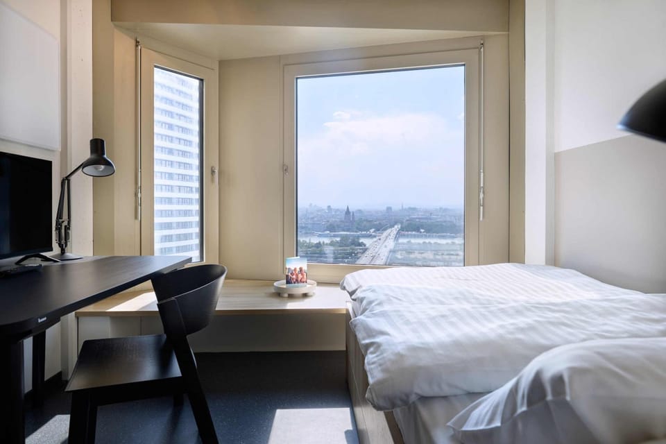 Bed, TV and multimedia