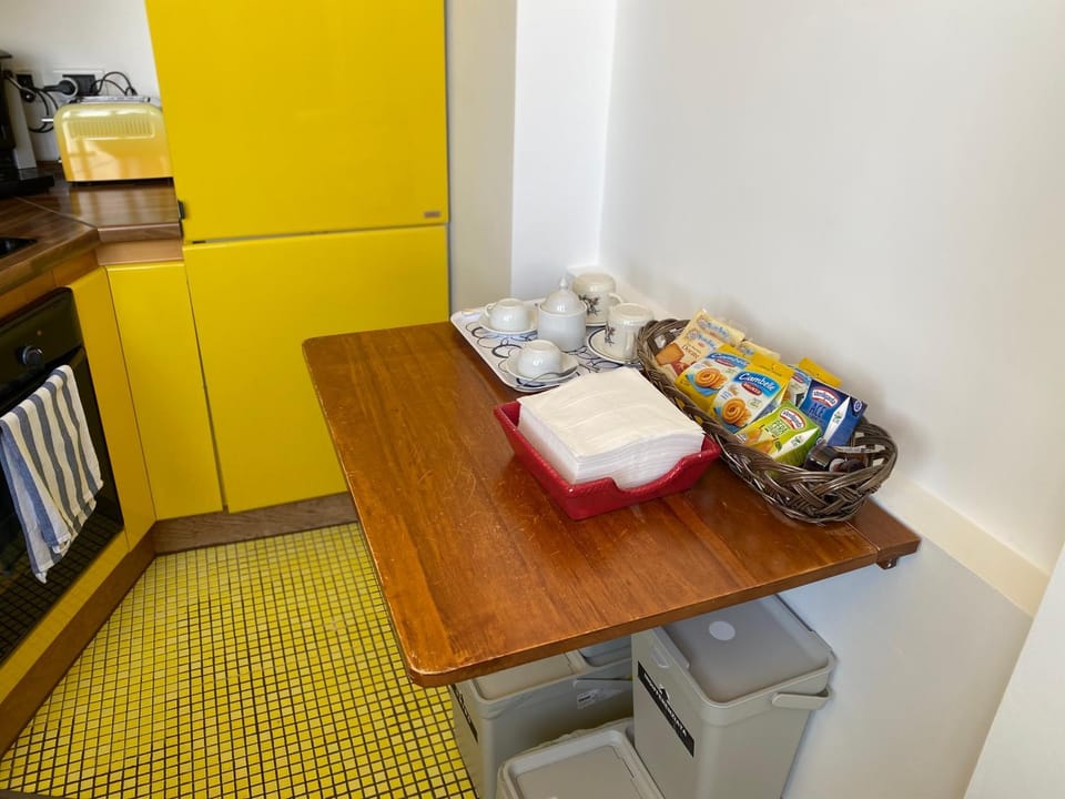 Coffee/tea facilities
