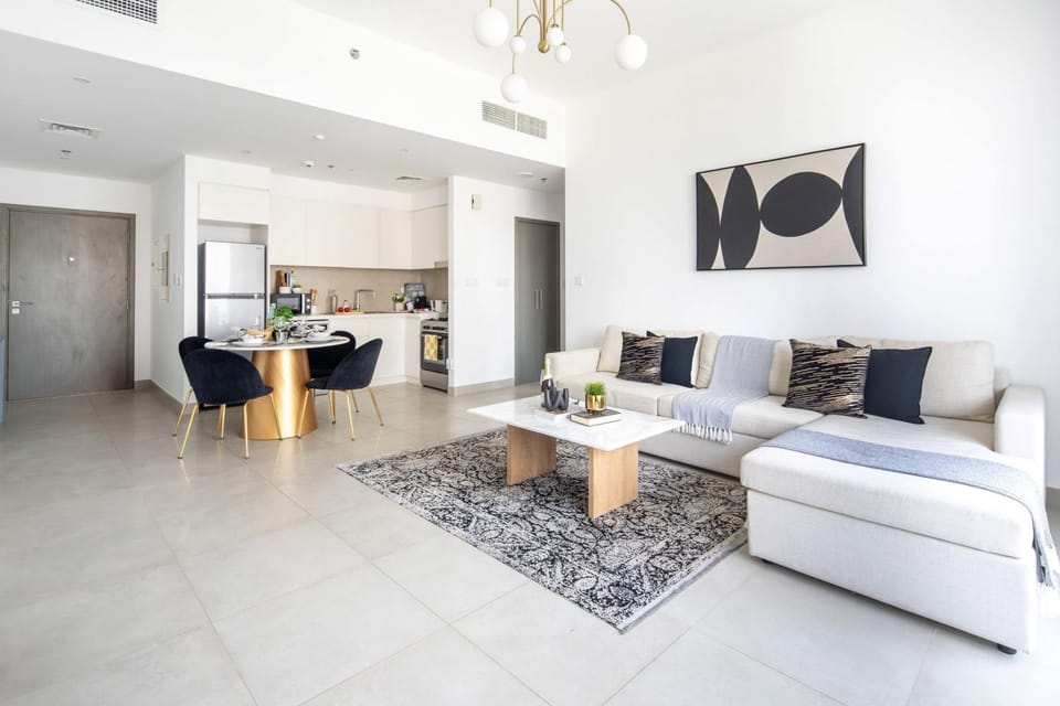 Frank Porter - Creek Horizon T2 Apartment in Dubai