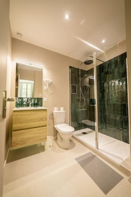 Toilet, Bathroom, heating
