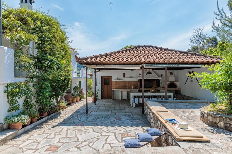 Property building, Natural landscape, BBQ facilities