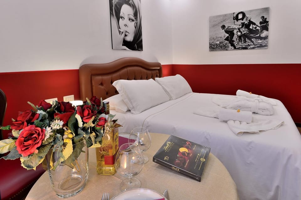 Dining area, Bedroom, Breakfast