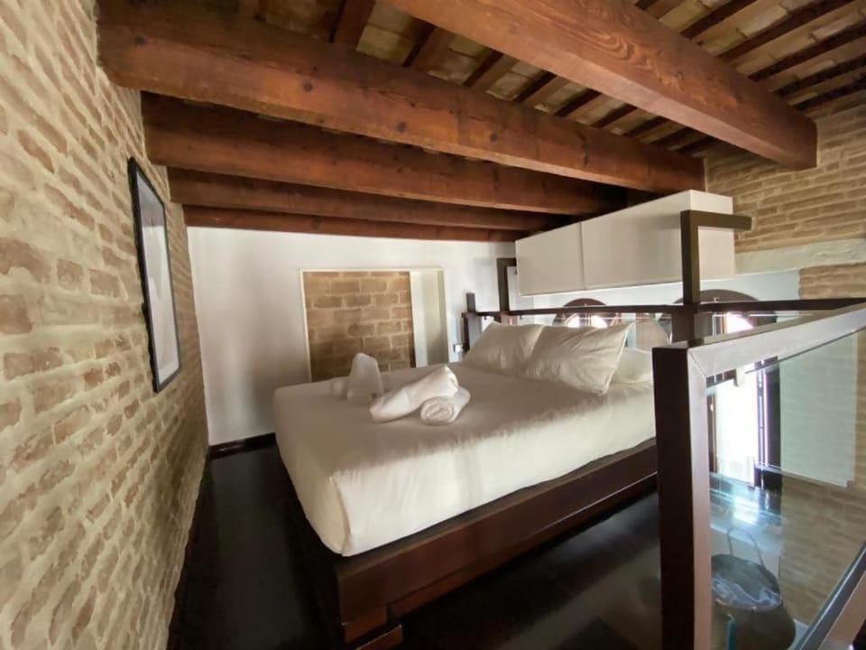 Hostfy Centro, Puerta Osario Apartment in Seville