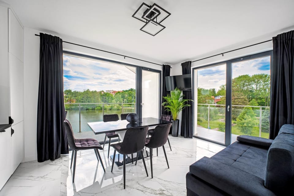 Balcony/Terrace, Living room, Seating area, Dining area