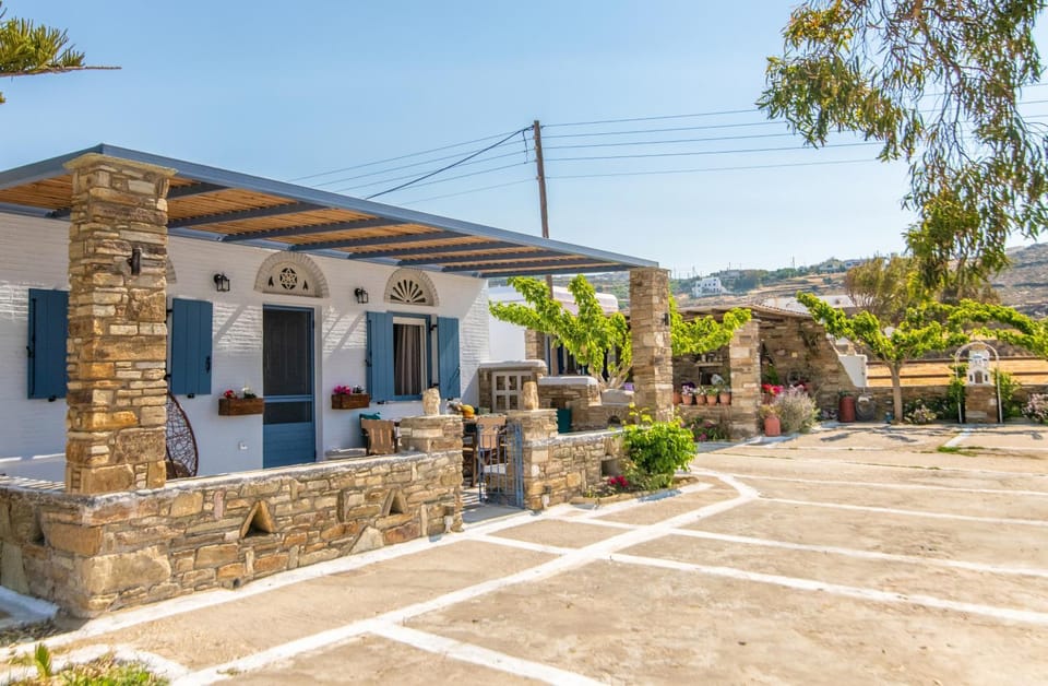 Θἔρως (Theros) house 3- Agios Fokas Apartment in Decentralized Administration of the Aegean