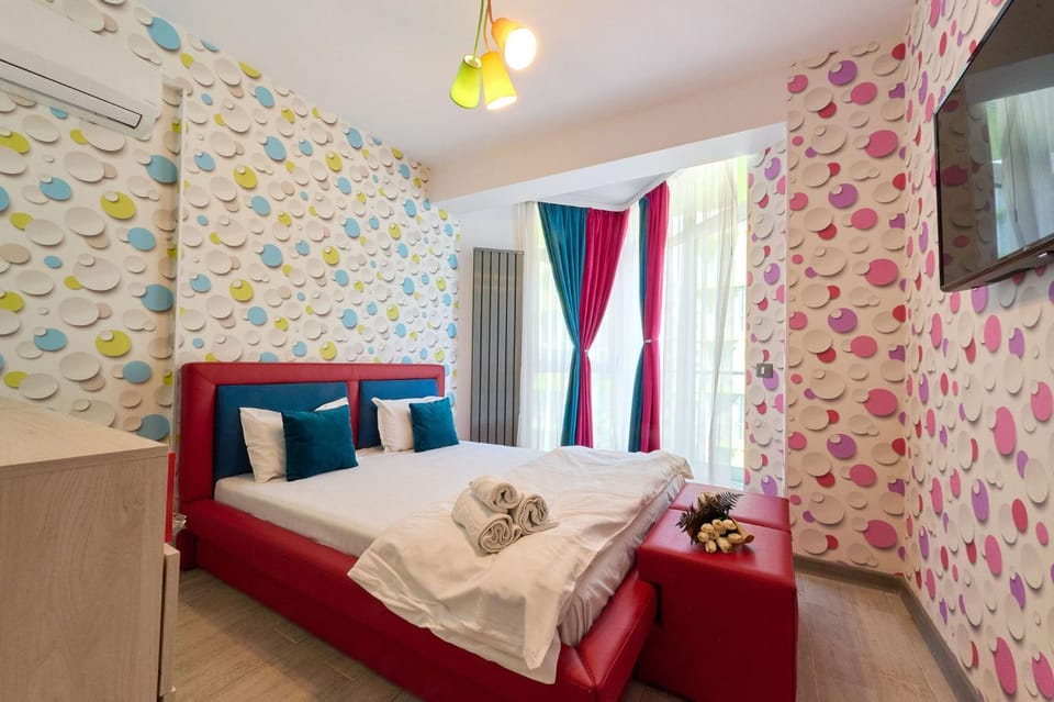 Redmarine Apartment- Spa n Pool resort- parking Apartment in Constanța County