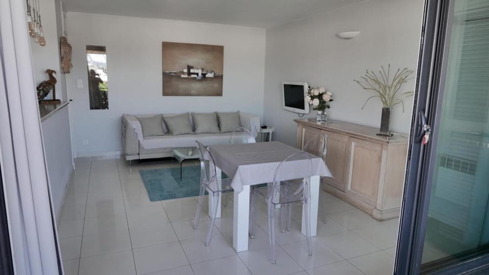 LA GALIOTTE SUR LE GOLFE DE ST TROPEZ Apartment in Gassin