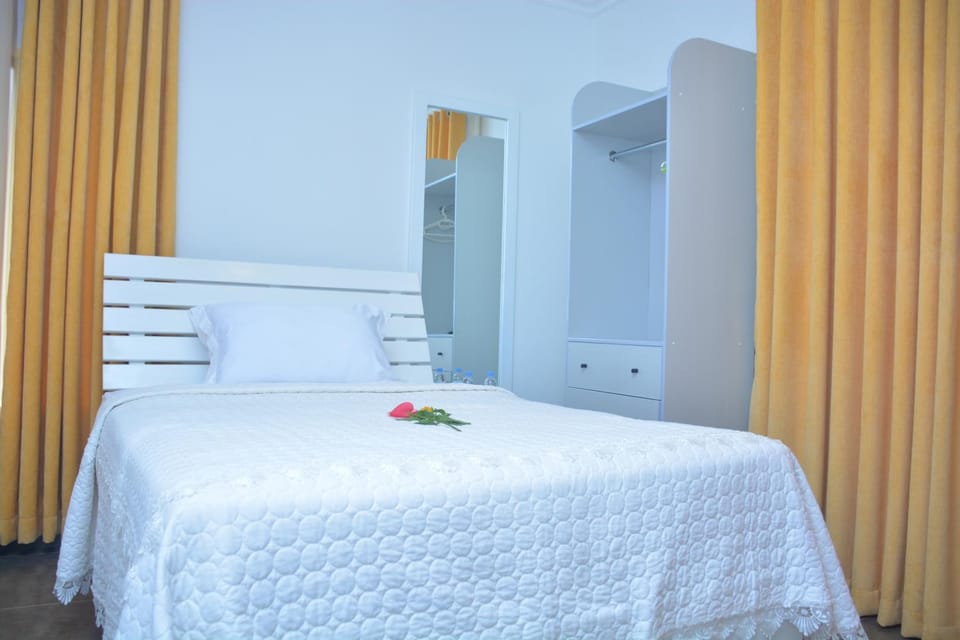 Bed, Bedroom, wardrobe